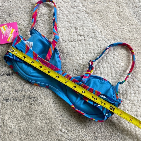 ✨5 for $15✨ Tabitha Brown Target Tropical Print Bikini Top - Picture 9 of 10